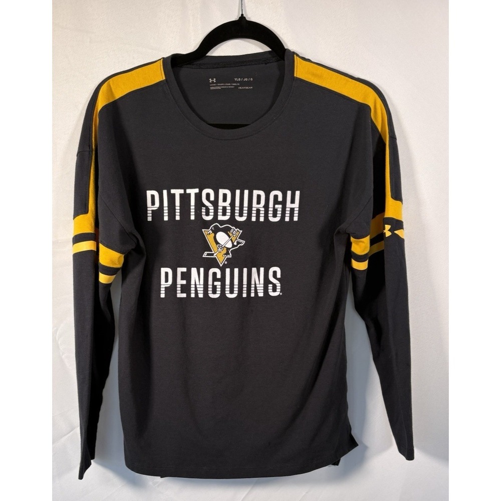 Under Armour t shirt size YLG pittsburgh penguins pullover